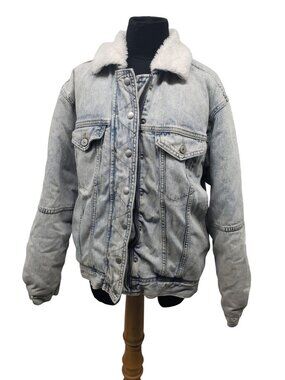 American Eagle Light Wash Denim Jean Jacket Faux Fur Lined Oversized Relaxed